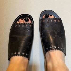 Diane Von Furstenberg Estevan Black Mules